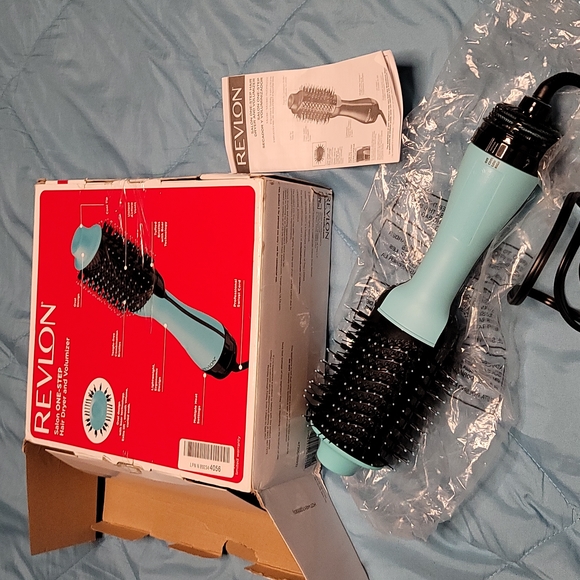 Revlon Other Revlon Salon Onestep Hair Dryer And Volumizer Brush Poshmark